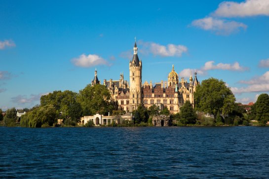 15 schwerin-castle-best-castles-in-europe