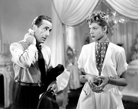 008-lauren-bacall-theredlist