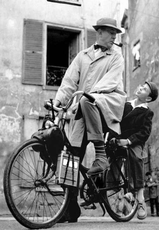 034-jacques-tati-theredlist